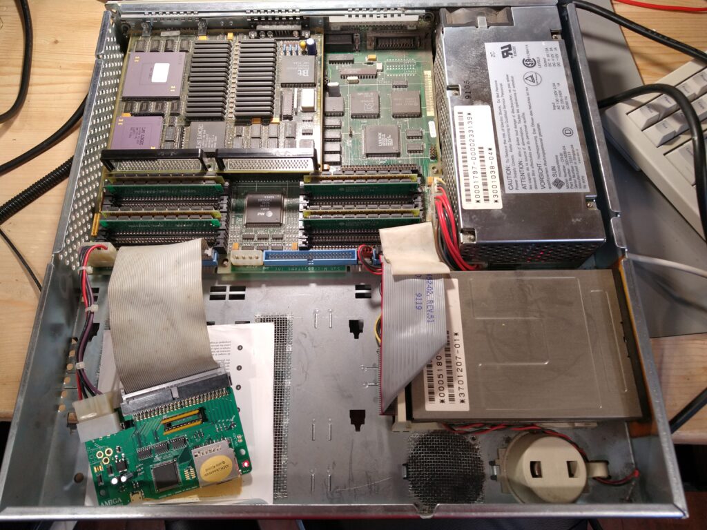 Detalle de ubicación de tarjeta SCSI2SD